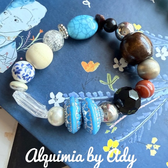 Colorful Beaded Bracelet - Picture 1 of 1